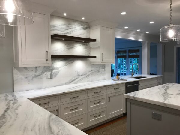 Mont blanc countertops & Full backsplash