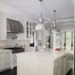 calcatta-countertops-with-calcatta-tile-backsplash